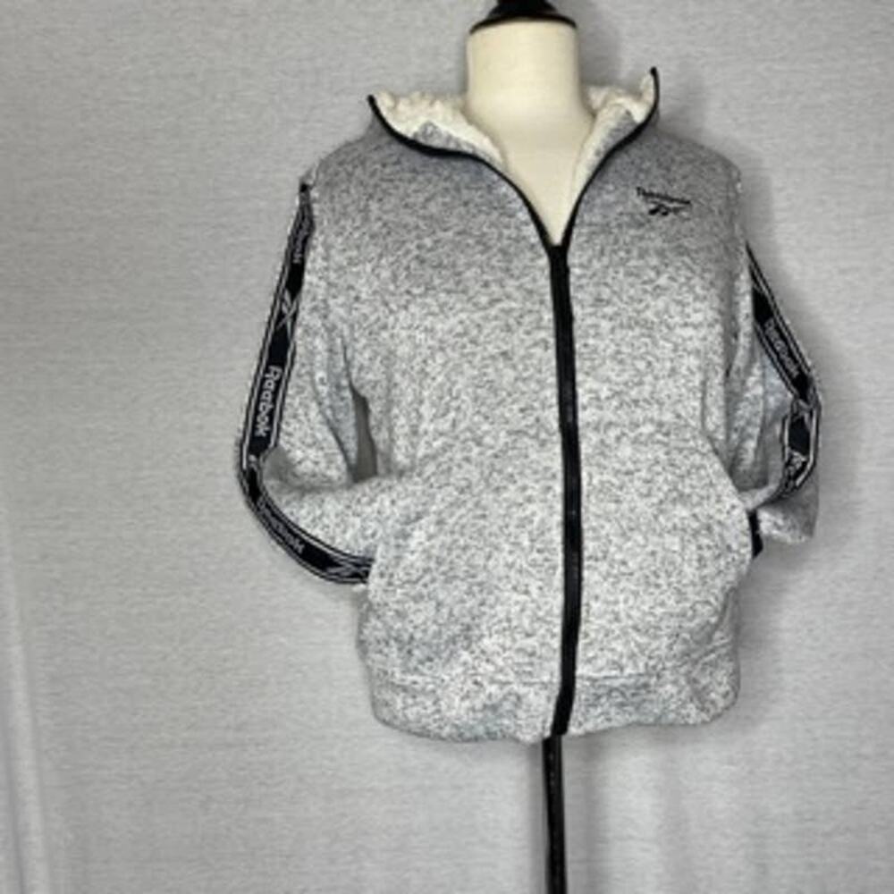 i) Reebok Outerwear Sherpa Jacket Sweater Long Sleeve Gray size large (14/16)